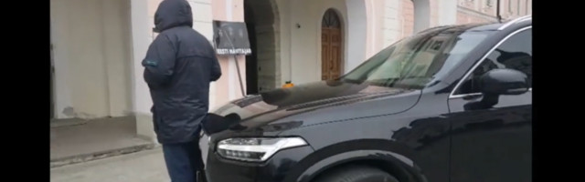 Politsei alustas protestijale otsa sõitnud Kravtšenko suhtes väärteomenetlust