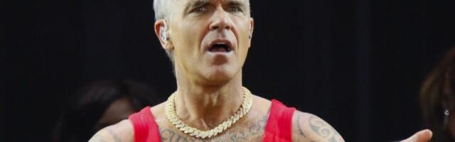KLÕPS | Punase vaiba debüüt! Robbie Williams tõi esimest korda oma 13-aastase tütre seltskonda