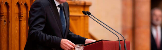 Ungari president ei kavatse ametist lahkuda