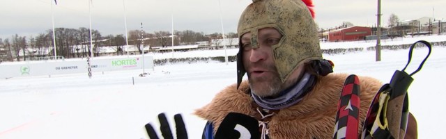 Reporter: Tallinna hipodroomil peeti etteruttavalt iselaadset vastlapäeva, kus suusataja võistles hobusega