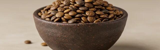 Seeme, mis aitab siluda kortse kätelt, otsmikult ja suu ümbrusest juba esimese kasutusega