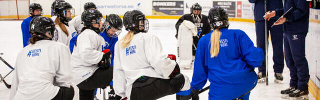 MM-turniiriks valmistuv naiste hokikoondis kogunes treeninglaagrisse