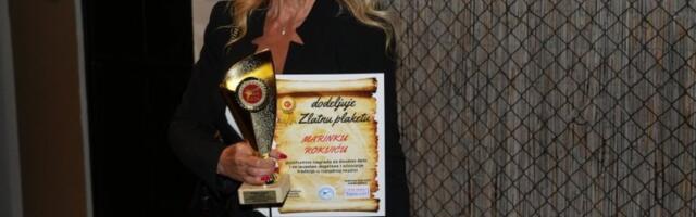 SLAVICA ROKVIĆ (61) GRMI U TERETANI: Marinkova udovica zadala domaći zadak: Nije lako, ali pokreni se! (VIDEO)