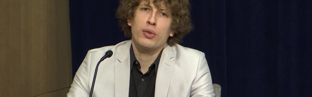 Reporter: Õpilased alates viiendast klassist jäävad kuni aprillini koduõppele!