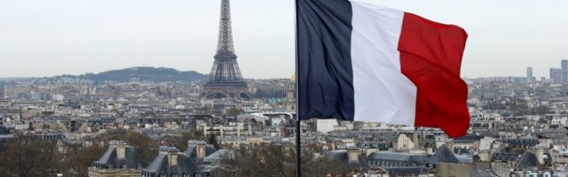 Pariisis kõlas teadete kohal kõva plahvatus