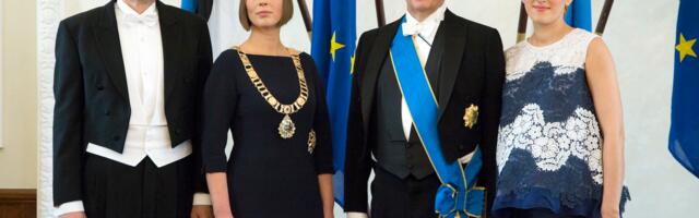 Delfi: Ilves ja Kaljulaid tuleks välispoliitika hädaolukorras tagasi tuua