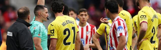 Hispaania kõrgliigas näpistas mängija vastast peenisest. VAR-iga määrati punane kaart