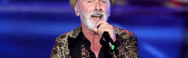 Dino Merlin danas puni 63 godine, a ovu lepoticu voli od svoje 17.: Brak im nije uvek bio bajka