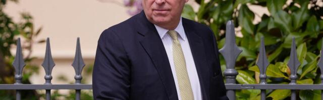 Dramaatiline pööre prints Andrew’ skandaalis. Kuningliku pere liige seisab silmitsi uute süüdistustega