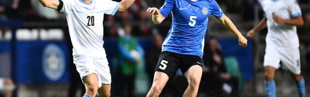 Shein tegi Portsmouthis debüüdi, Hein alustas Werderi väravas