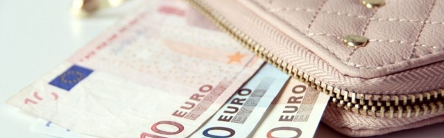 Saaremaal saavad kassiirid rohkem palka kui Harjumaal