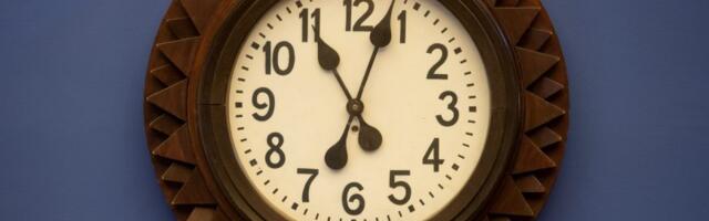 Toompea lossi Valges saalis pidas piduliku koosoleku 20. Augusti Klubi