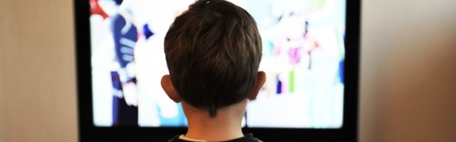 KUULA | "Tehnotropid": kas veebivõimalused vahetavad tavalise telekavaatamise välja?