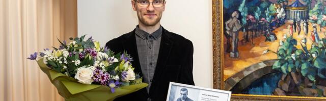 Konrad Mägi SA aastapreemia sai dramaturg Priit Põldma 