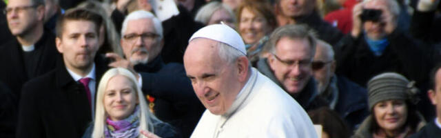 IN MEMORIAM: PAAVST FRANCISCUS
