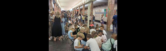 VIDEO: Ukrainas algas koolipäev metroojaamas