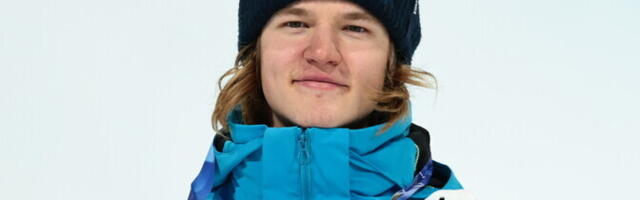 VAATA | Henry Sildaru sai kaela hõbedase autasu