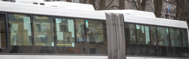 Mures naine: Eesti tõusis nakatumise poolest Euroopa tippu, aga inimeste käitumine poes ja ühistranspordis on üle mõistuse