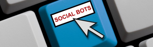 Riik tahab aasta lõpuks juturobotid kolmes asutuses rääkima panna