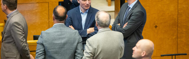 Meie ülbikutel, kes mõnuga Trumpi mõnitasid, on nüüd kõrvad pea ligi