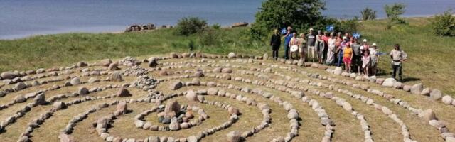 Saaremaa sai kaks uut labürinti: viljapuud ja õnnerajad