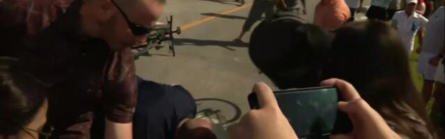 Rattasõitu nautinud 79-aastane Joe Biden käis paparatsode ees külili