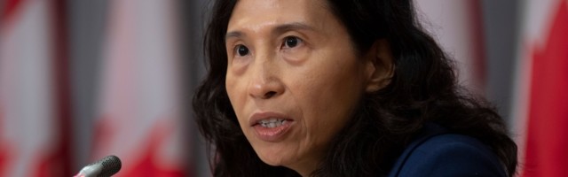 Chance to prevent COVID resurgence 'narrows with each passing day,' Tam says CTV