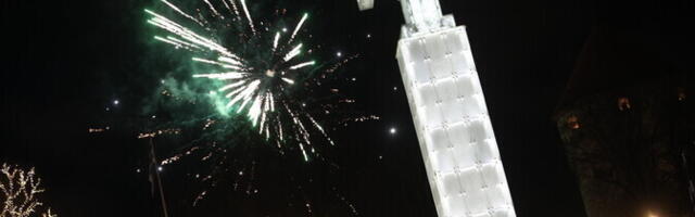 Galerii: aastavahetuse melu Tallinna kesklinnas