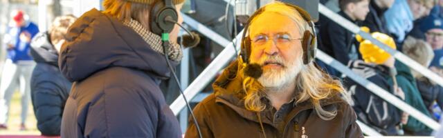 FOTOD | Nõmme United nüpeldas Narva Transi, kes saatis viimasel minutil ründaja penaltit tõrjuma