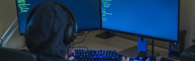 Masin tõlgib Ametlikud Teadaanded inglise keelde