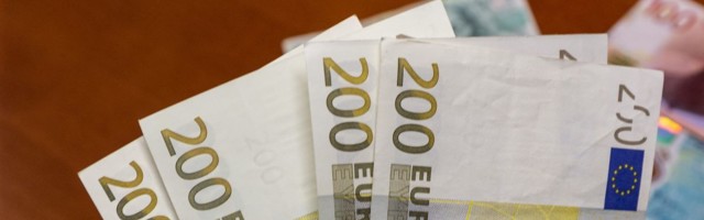 Valitsus eraldas korruptsiooniküttidele veebiarenduseks 17 200 eurot