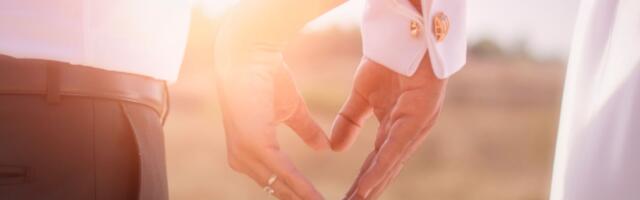 NELI MAGUSAT MOODUST, kuidas õnnelikud paarid jäävadki õnnelikult armunuks