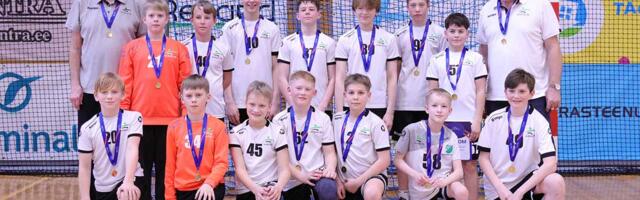 Aru­kü­la U13 kä­si­pal­li­poi­sid võit­sid Ees­ti meist­ri­tiit­li