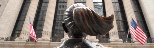 USA indeksid alustasid reedest kauplemist langustrendis