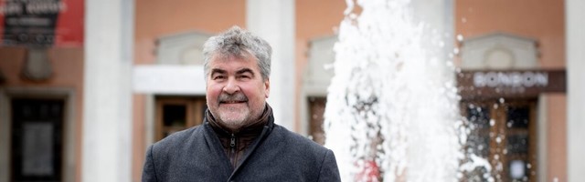 Mart Kivastik: kui riik jaksab ülal pidada kümne teatri jagu näitlejaid, siis elab ta ka kümme palgalist kirjanikku üle