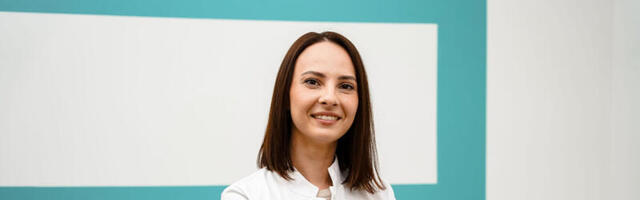 VIDEO! Botoxi süstimine: miks süstitakse otsmikku ja kurjusekortsu koos?