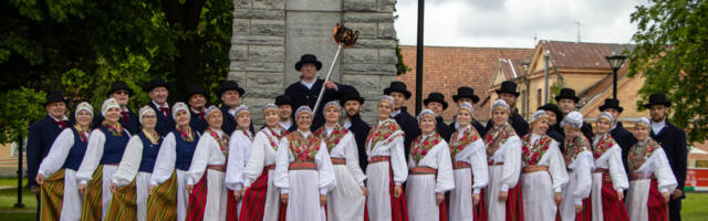 Läänlased teevad tantsupeol ajalugu