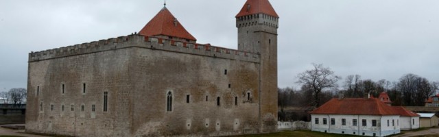 KOHALIKEL RADADEL | Saaremaa vald kipub maapiirkondade elanikke unustama