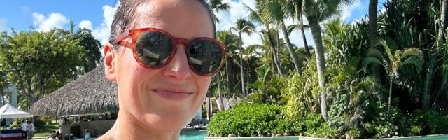 Sandra Sillamaa sattus poegadega Dominikaanis reisides seiklustesse. „Äkki hakkas üle hoovi kõlama „halleluuja!““