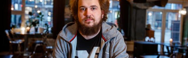 Sander Õigus meenutas, kuidas üks mees visati saalist välja, enne kui sõu jõudis alata_ ta tuli, lärmas, siis kukkus kolmele inimesele selga