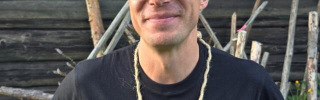 Aasta kirjanik on Urmas Vadi romaaniga „Kuu teine pool”