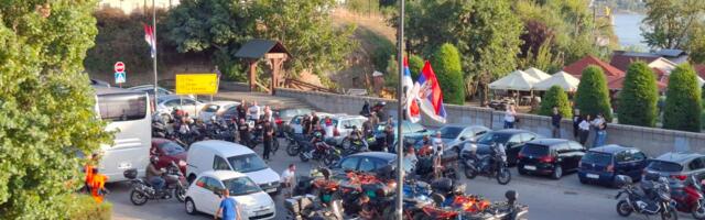 MUP saopštio koliko je građana bilo na skupovima protiv blokada