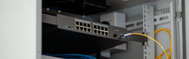 Suur kogemuslugu: kuidas pääseda kortermajas ühe sideoperaatori lõksust?