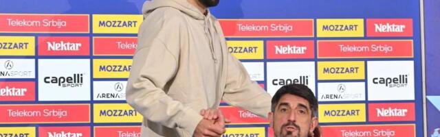 ATMOSFERA U TABORU SRBIJE JE FANTASTIČNA! Ova fotografija sve govori! To je pravi timski duh!