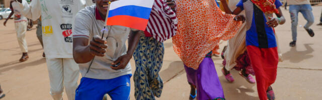 Seal, kus liberaalne Euroopa püstitab homolipu, on varsti Vene lipp