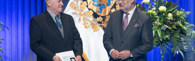 PILTUUDIS | President andis üle teenetemärgid