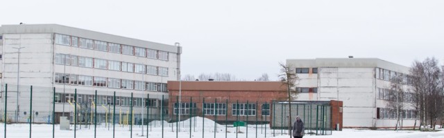 Haridusreform jäi Lüganusel katki, volikogu esimees sai umbusaldusavalduse