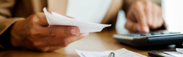 Pidevad tülid ja stress: ekspert räägib, mis aitab rahast tingitud pingeid maandada