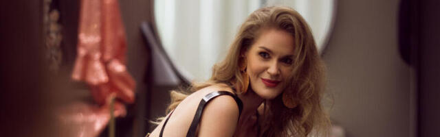 LUMMAVAD FOTOD: SEKSIKOOLITAJA EPP KÄRSINI elu on nagu muinasjutus