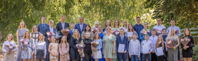 Võru linn tänas parimaid õppureid ja nende juhendajaid